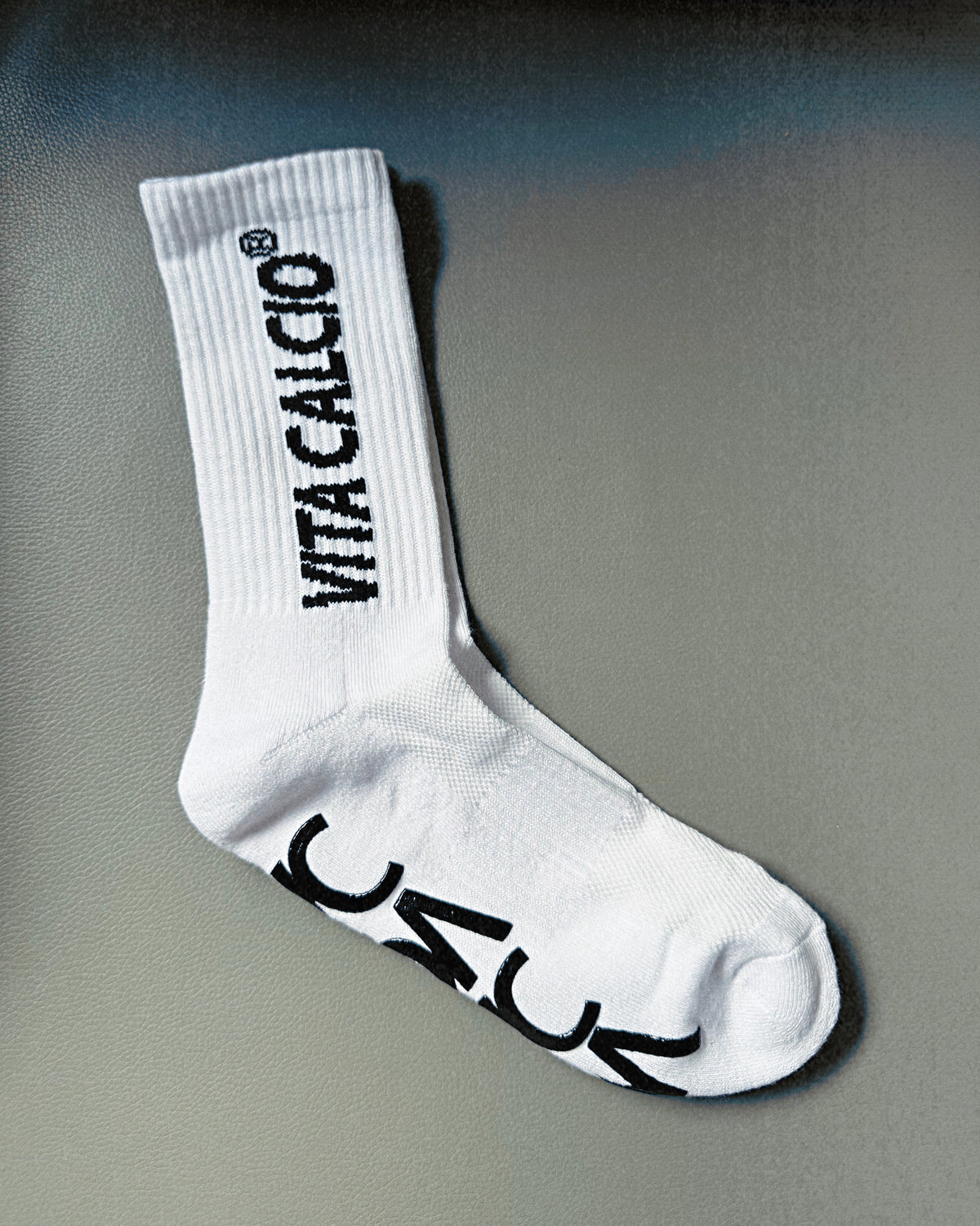 VITA CALCIO® Dreamin&#39; Grippy Socks - White