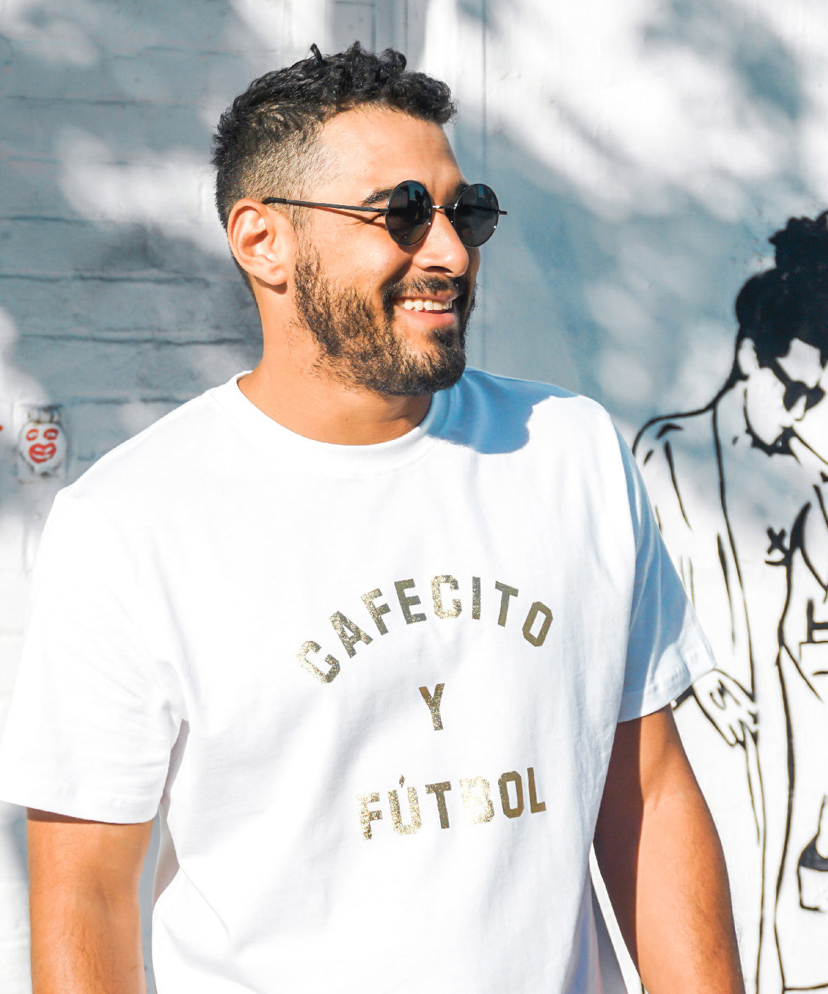 Cafecito Y Fútbol™ T V2